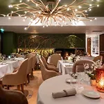 オテル ラ スィヴォリエール 5*