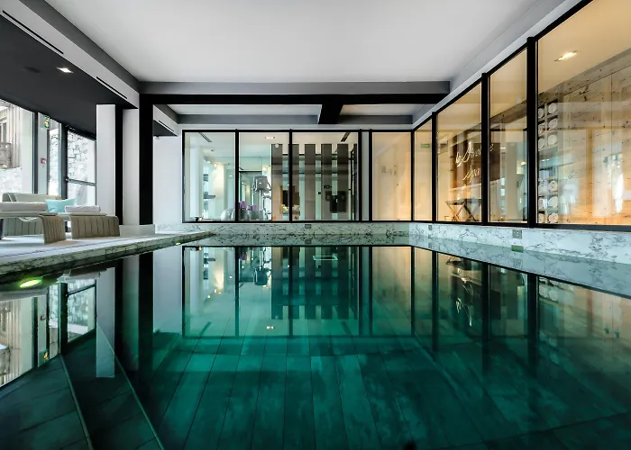 斯沃里尔酒店 5*